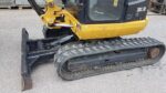 Mini-Pelle CAT 302.7D CR d’Occasion – 2,67T (2016) avec 3 Godets et Attache Rapide – Image 5