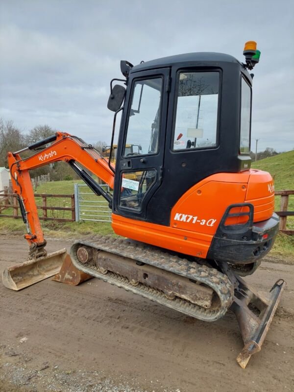 Kubota-KX71-3-011 Kubota KX71-3 (2012) – Mini Pelle 2,5T – 2 534 h – 3 Godets – Excellent État – Image 1