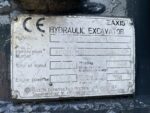 Mini-Pelle Hitachi ZX 17U-2 d’Occasion (2013) – 1,8T avec Moteur Yanmar et 3 Godets – Image 9