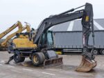 Pelle sur pneus Volvo EW180C 2007 – 19,2T – 4490h – Occasion