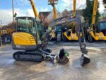 Mini Pelle d’occasion Volvo EC27C (2015) – 3095h – Cabine Climatisée