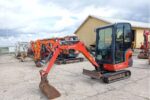 Kubota KX015-4 + 3 GODETS – Mini Pelle 1,545T