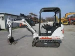 BOBCAT E17 + 3 GODETS – Mini Pelle 1,7T – Image 7