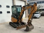 CASE CX30B + 3 GODETS / Mini Pelle 2,84T