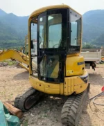KOMATSU PC30MR + 3 GODETS – Mini Pelle 3,4T – Image 6